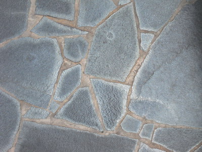 Große Polygonal natursteinplatten grün-grau
